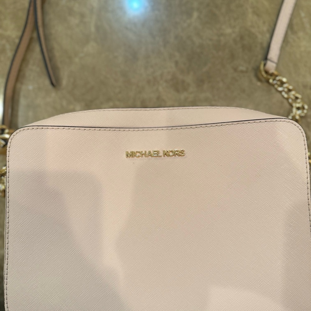 Michael Kors Jet Set Crossbody - Picture 6 of 6